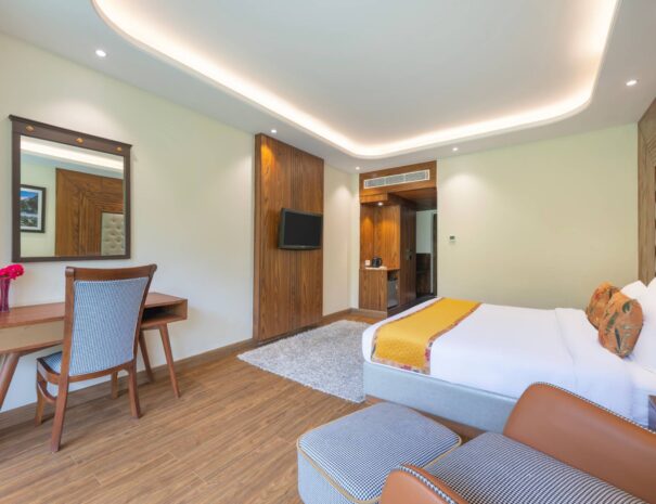 Garden View Room 4