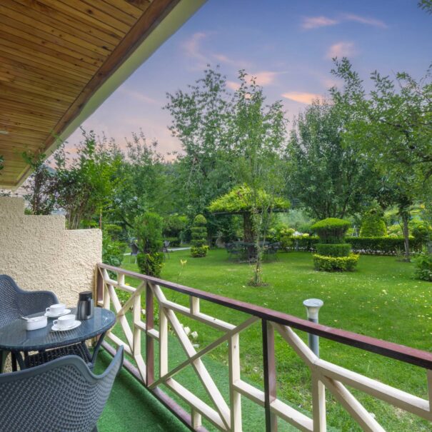 Garden View Room 5