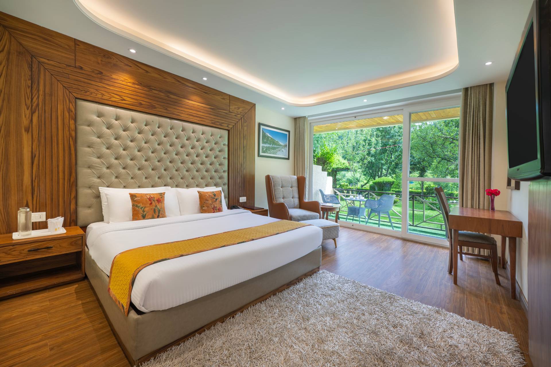 Garden View Room