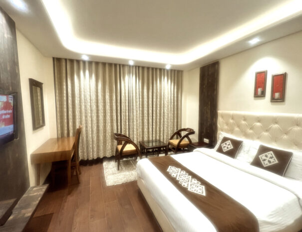 Luxury Room3