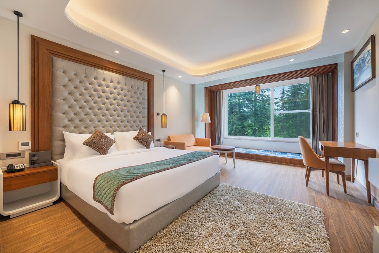 Panoramic Room 6